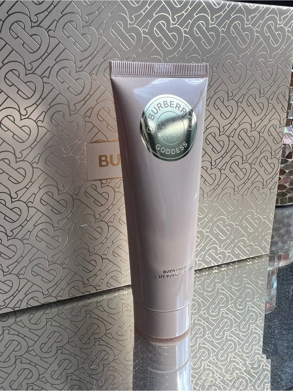 BRAND NEW!! Burberry Goddess Body Lotion - Picture 2 of 4